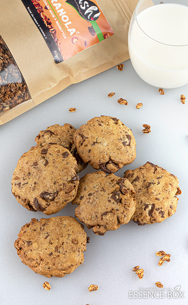 Recette de cookies maison au granola chocolat noir et noisettes